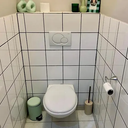 Apartamento Relaxed Coastal - Steps From & Center